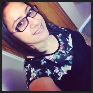 Meet your Posher, Juana