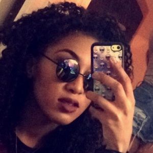Meet your Posher, Iman