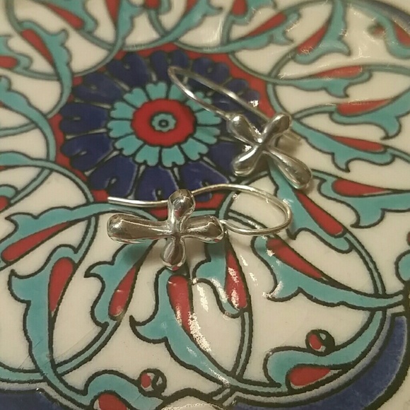 Small cross earings