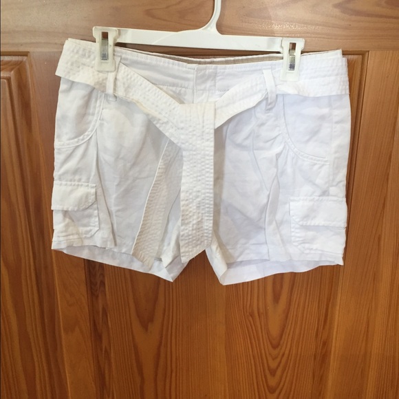 Banana republic white cargo shorts