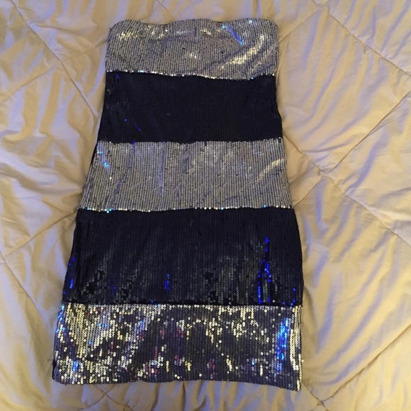 Mini dress