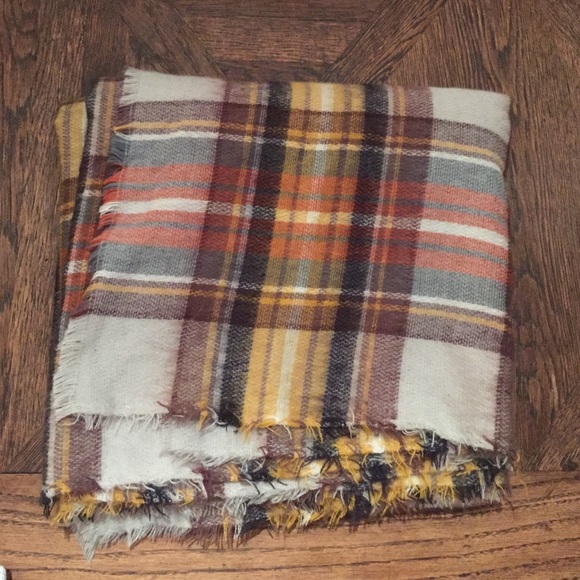 Zara blanket scarf