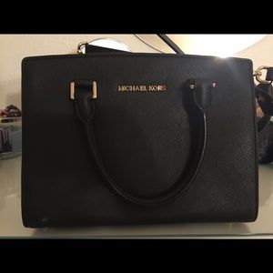 Michael kors Selma medium satchel in black