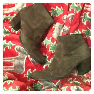 Paul Green Ankle Booties
