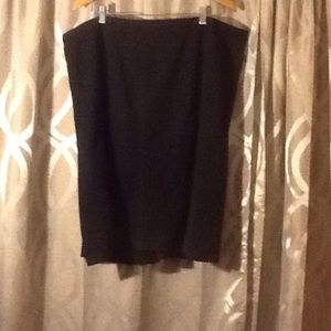 Black fishtail skirt