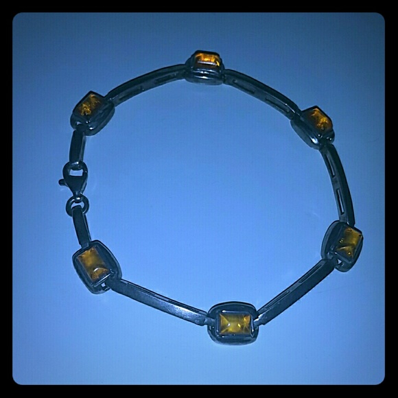 Silver and amber bracelet