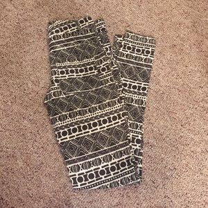 Brandy Melville Aztec Stretchy Jeans
