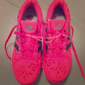 Adidas running shoes 💕