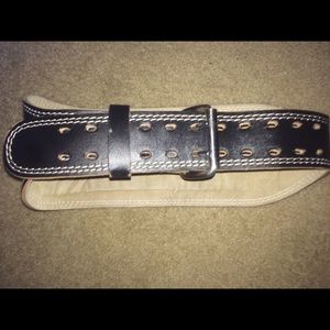 Leather weight lifting belt.