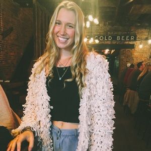 Meet your Posher, Mackenzie