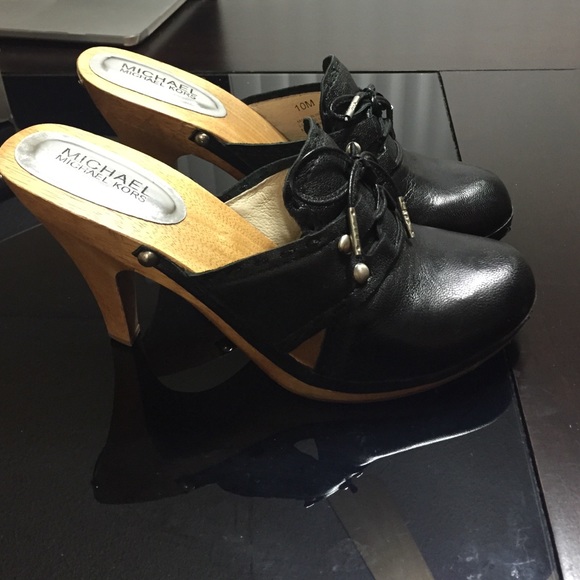 Shoes - Picture 4 of 4