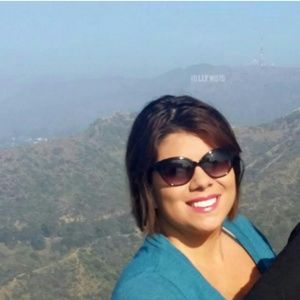 Meet your Posher, Stephanie