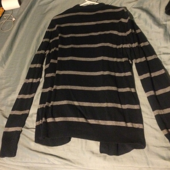 Cardigan - Picture 2 of 2
