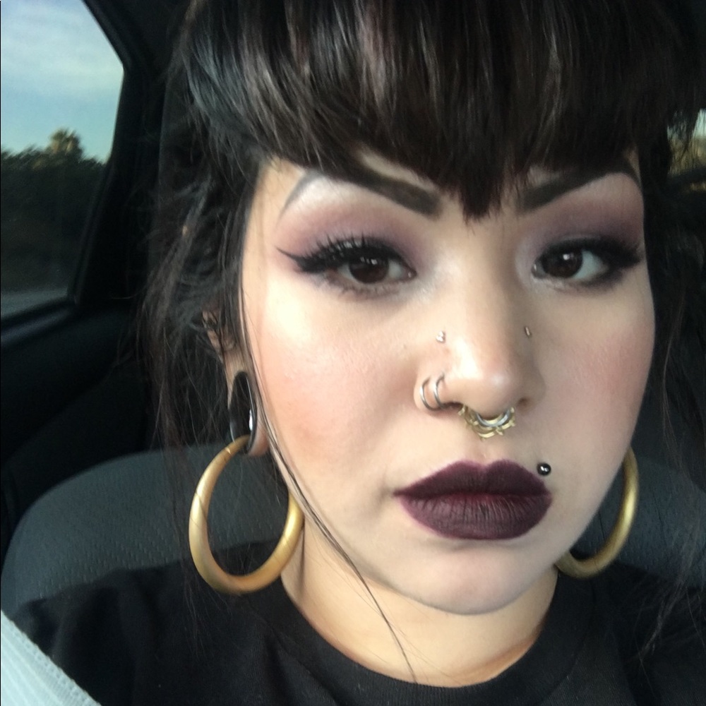 Meet your Posher, Jacqueline