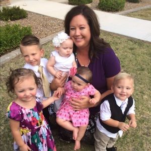 Meet your Posher, Lori