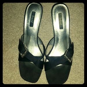 Black snazzy sexy heels