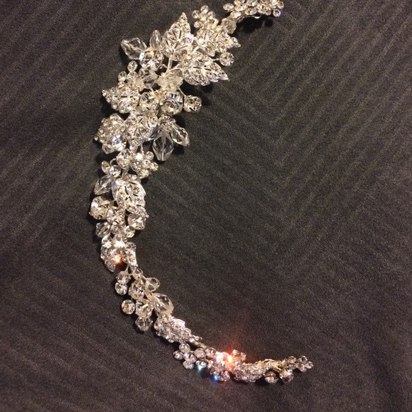 Wedding headpiece