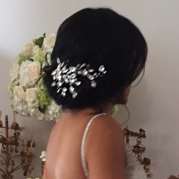 Swarovski wedding headpiece main image 4