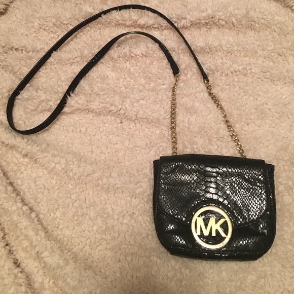 Authentic Michael Kors black snakeskin purse - Picture 1 of 3
