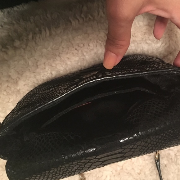 Authentic Michael Kors black snakeskin purse - Picture 3 of 3