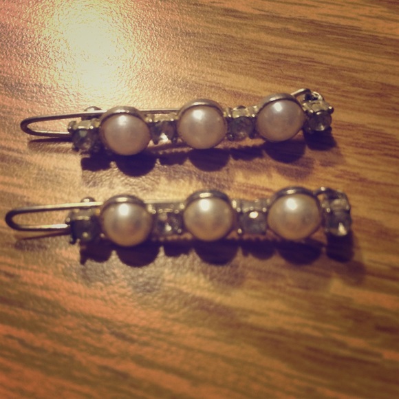 Crystal & Pearl Barette Set 🎀✨