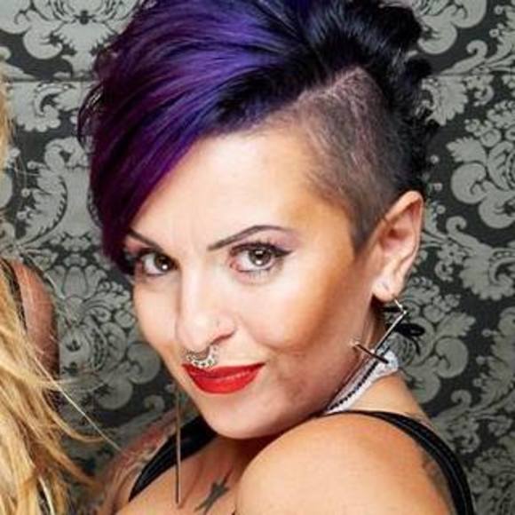 Meet your Posher, Nicole