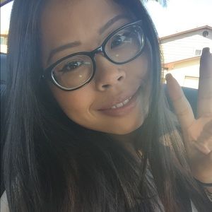 Meet your Posher, Domenique