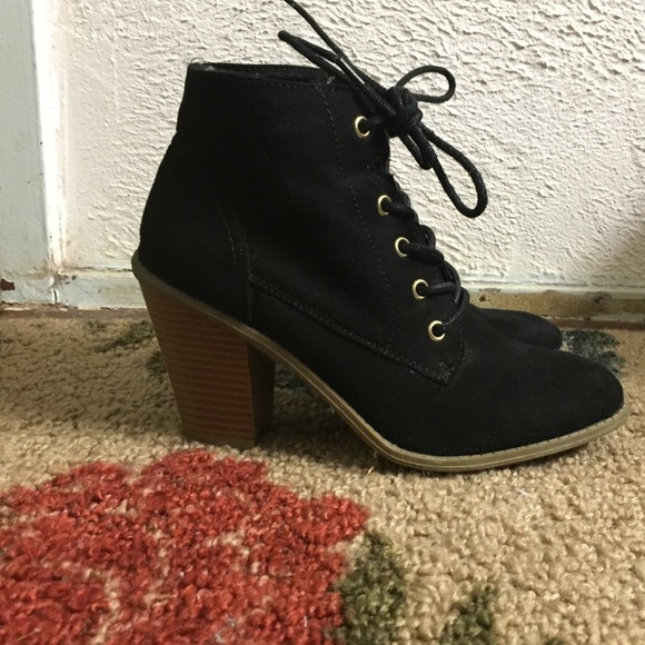 Aeropostale Heeled Booties!