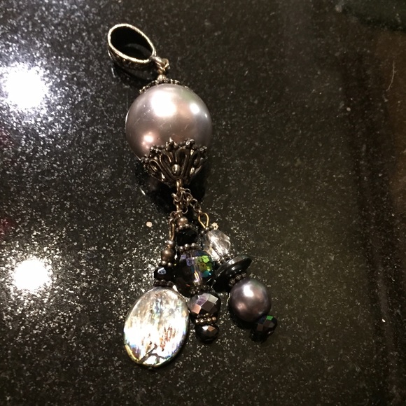 Pearl tassel pendant