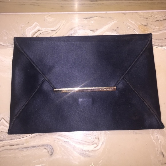 BCBG black clutch
