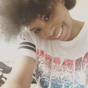 Meet your Posher, Regine