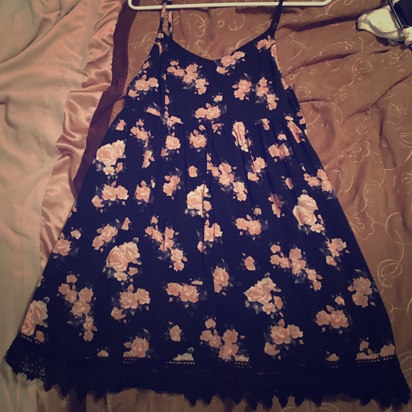 Pacsun floral dress!