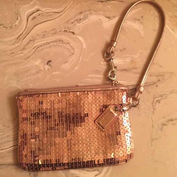 Coach wristlet rose pink with strap - Picture 4 of 4