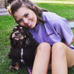 Meet your Posher, Kaitlynn