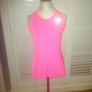 Under armour size M shirt