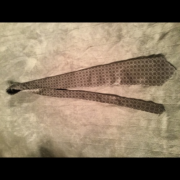 Men's Arrow Tie