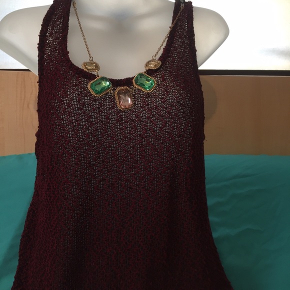 NWOT, never worn knit top. Size med