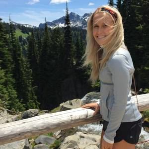 Meet your Posher, Cierra