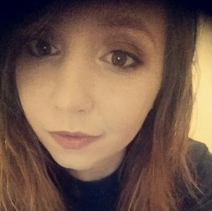 Meet your Posher, Monique