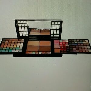 E.l.f master collection