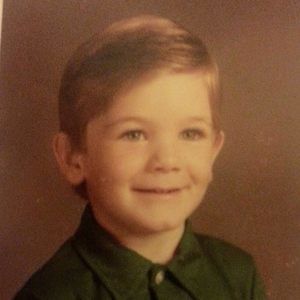 Meet your Posher, Lee