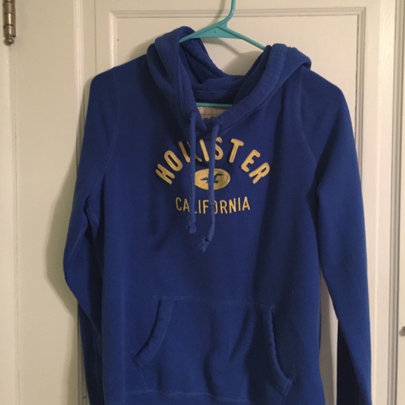 Hollister sweatshirt