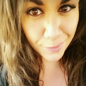 Meet your Posher, Korie