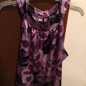 Apt 9 Purple Floral Silky Tank Top