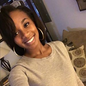 Meet your Posher, Lexus