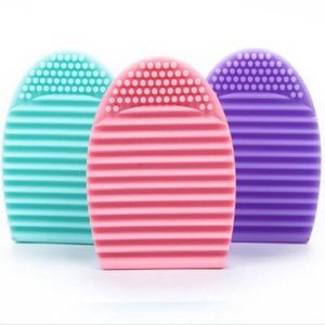 🆕 Purple Cosmetic Brush Egg Make Up Brush Cleaner