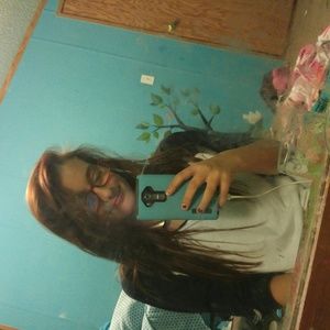 Meet your Posher, Taryn