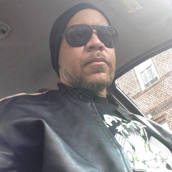 Meet your Posher, Damon - Picture 1 of 1