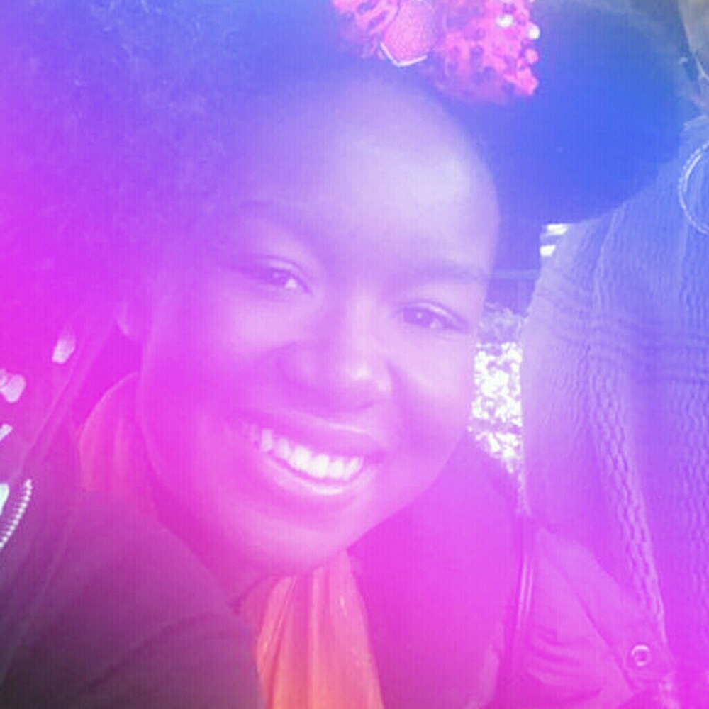 Meet your Posher, Kente