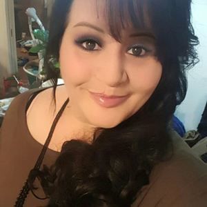 Meet your Posher, Loretta